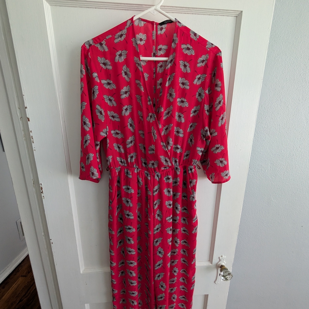Super Fun Red Floral Women's Romper